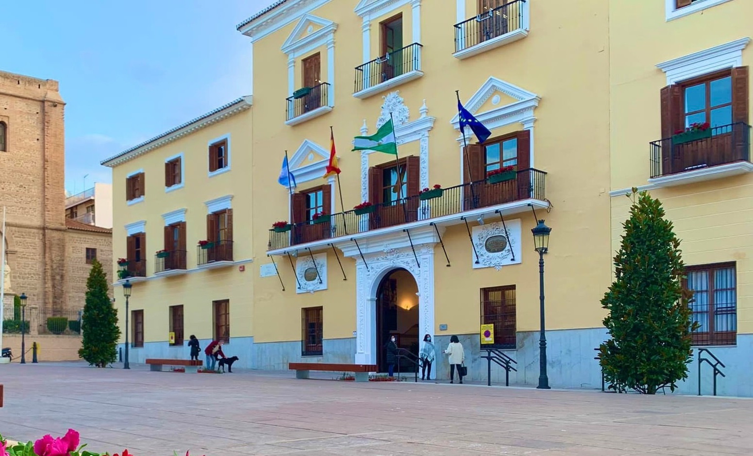 Motril registra la menor tasa de paro baja desde 2008, con 4.873 desempleados
